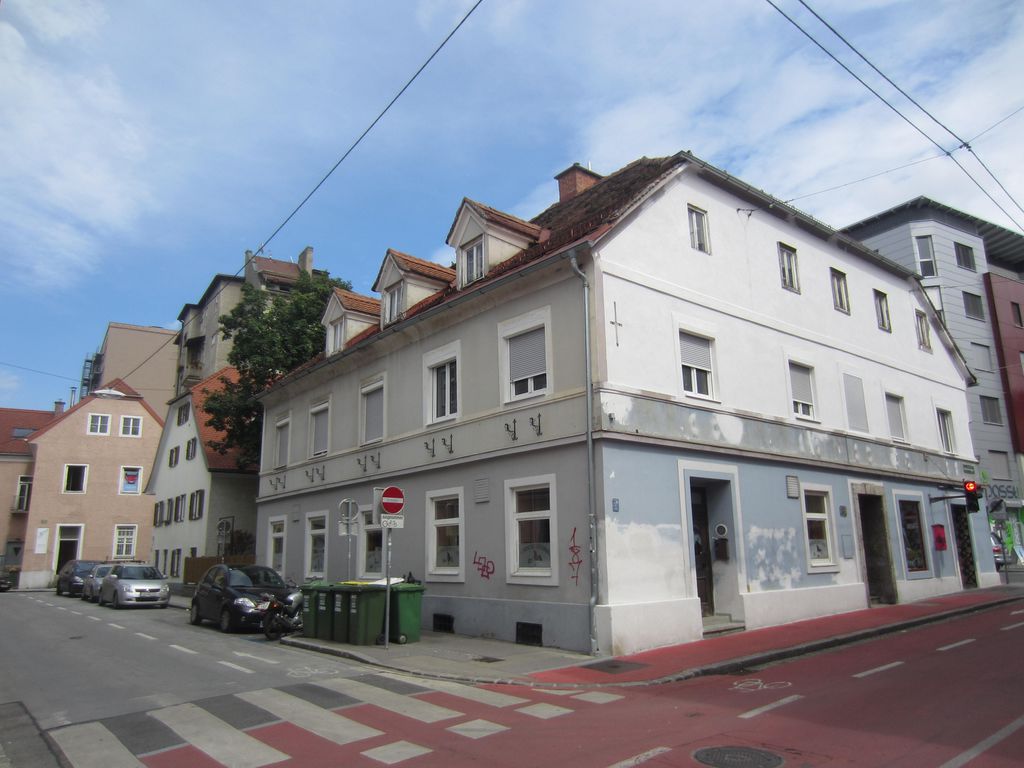 Datei:Klosterwiesgasse 13, Ecke Mondscheingasse.JPG