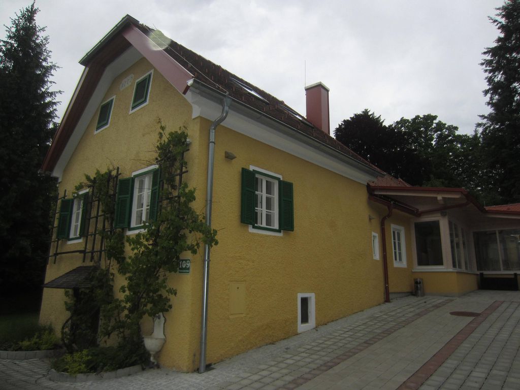 Datei:Heinrichstraße 109.JPG