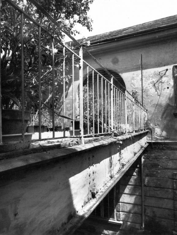 Datei:MuseumsquartierBruecke.jpg