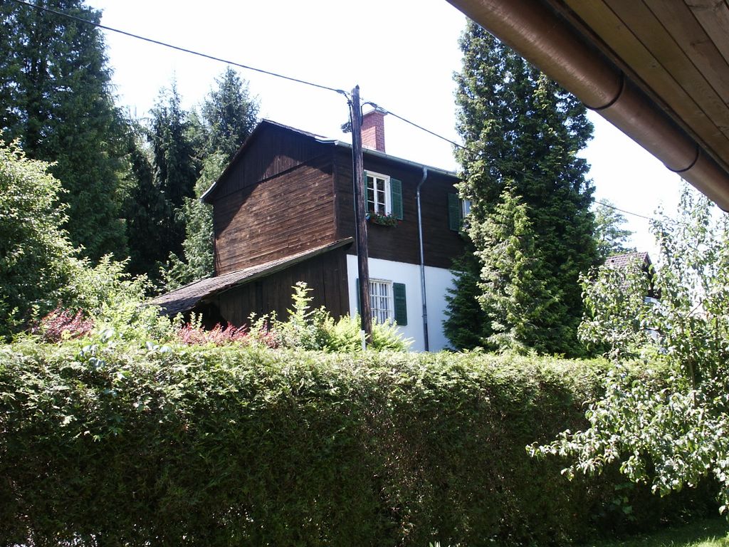 Datei:2004.jpg