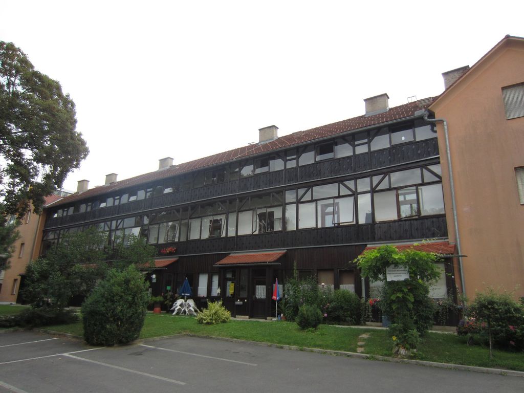 Datei:Andritzer Reichsstraße 60, Arbeiterwohnhaus.JPG