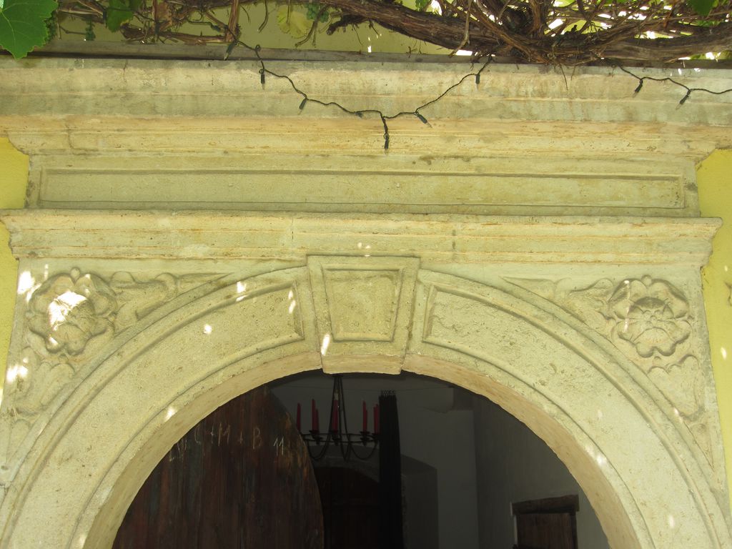 Datei:Rannachstraße 31, Melbler-Peter, Portal.JPG