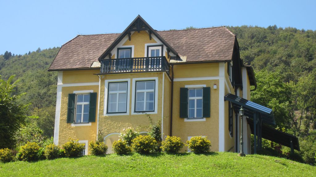 Datei:Göstinger Straße 197, Villa.JPG